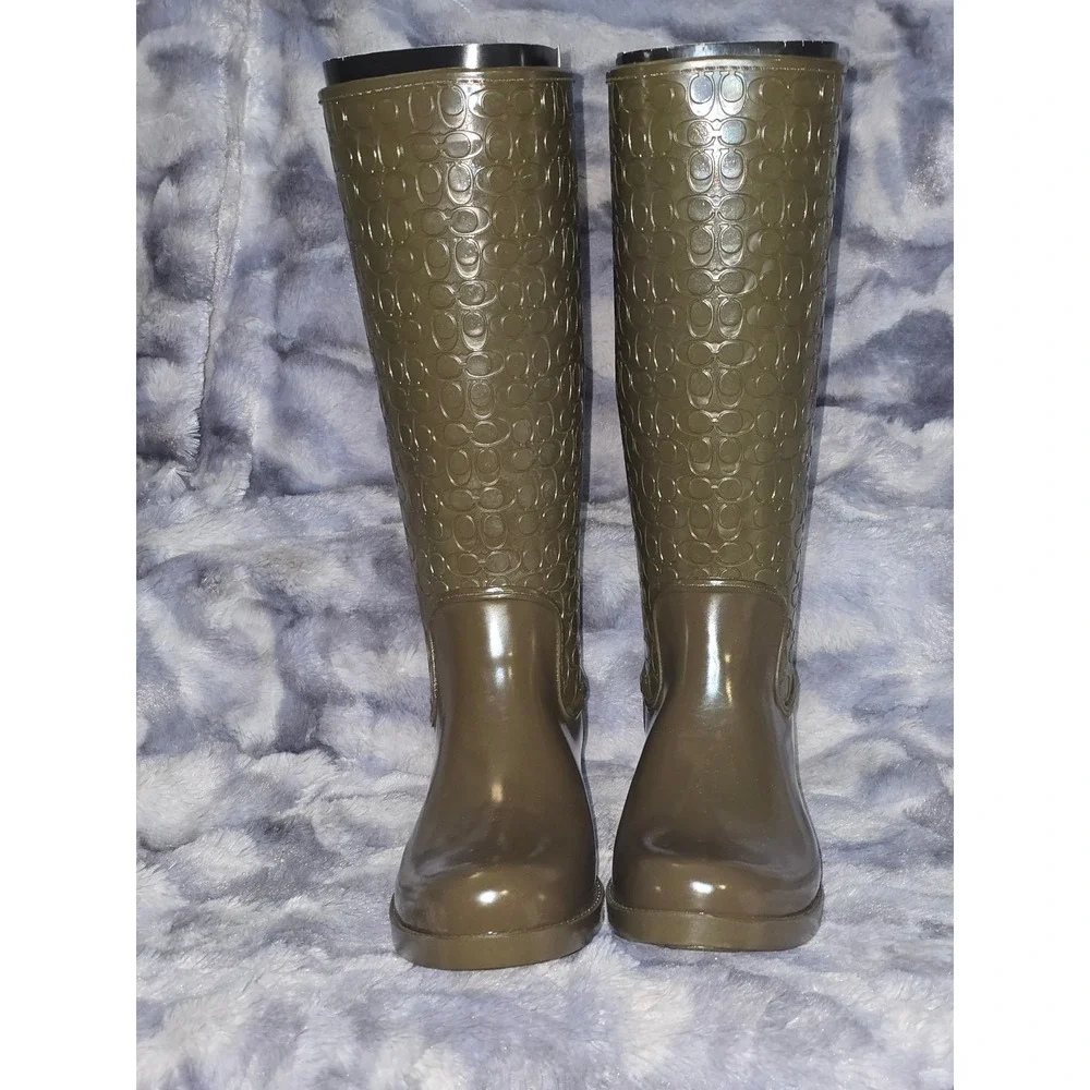NWB Coach Tudor Shiny Rubber Signature Logo‎ Tall Rain Boots Fatigue 7